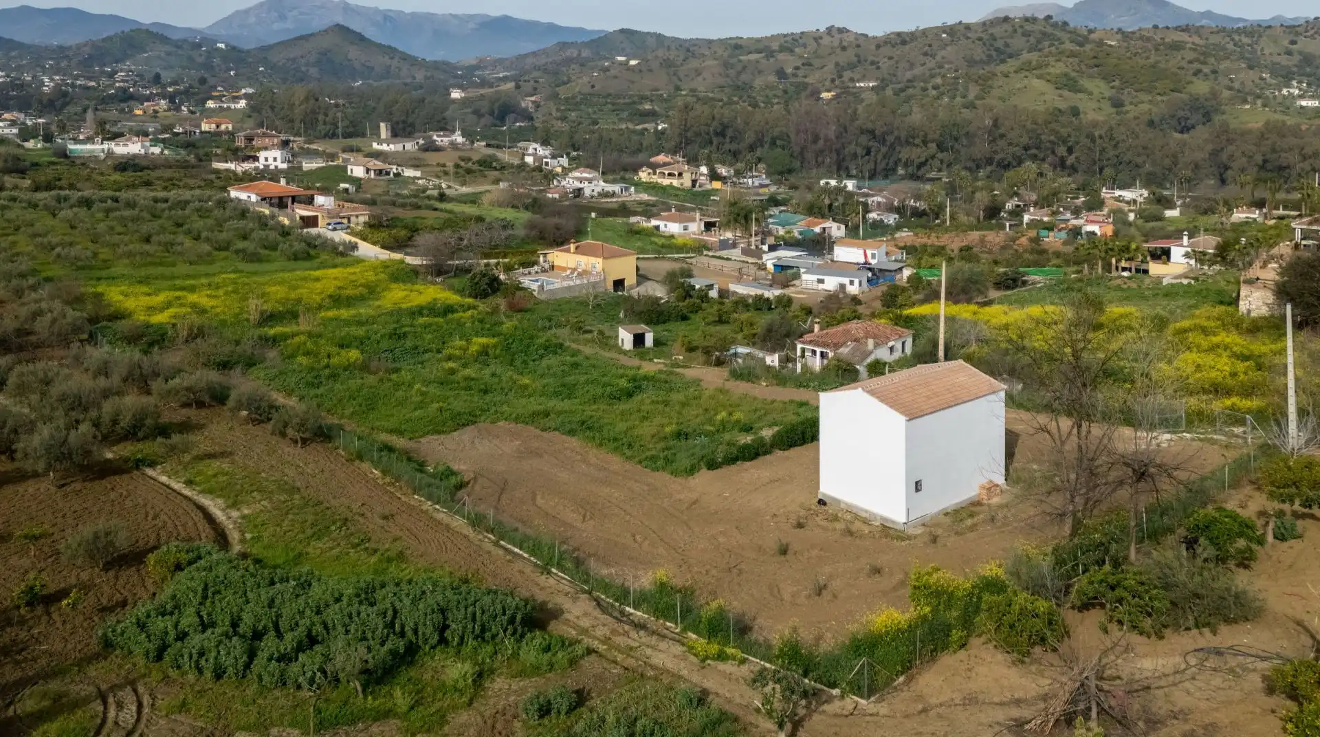 Vista exterior de Finca rústica en venda en Coín