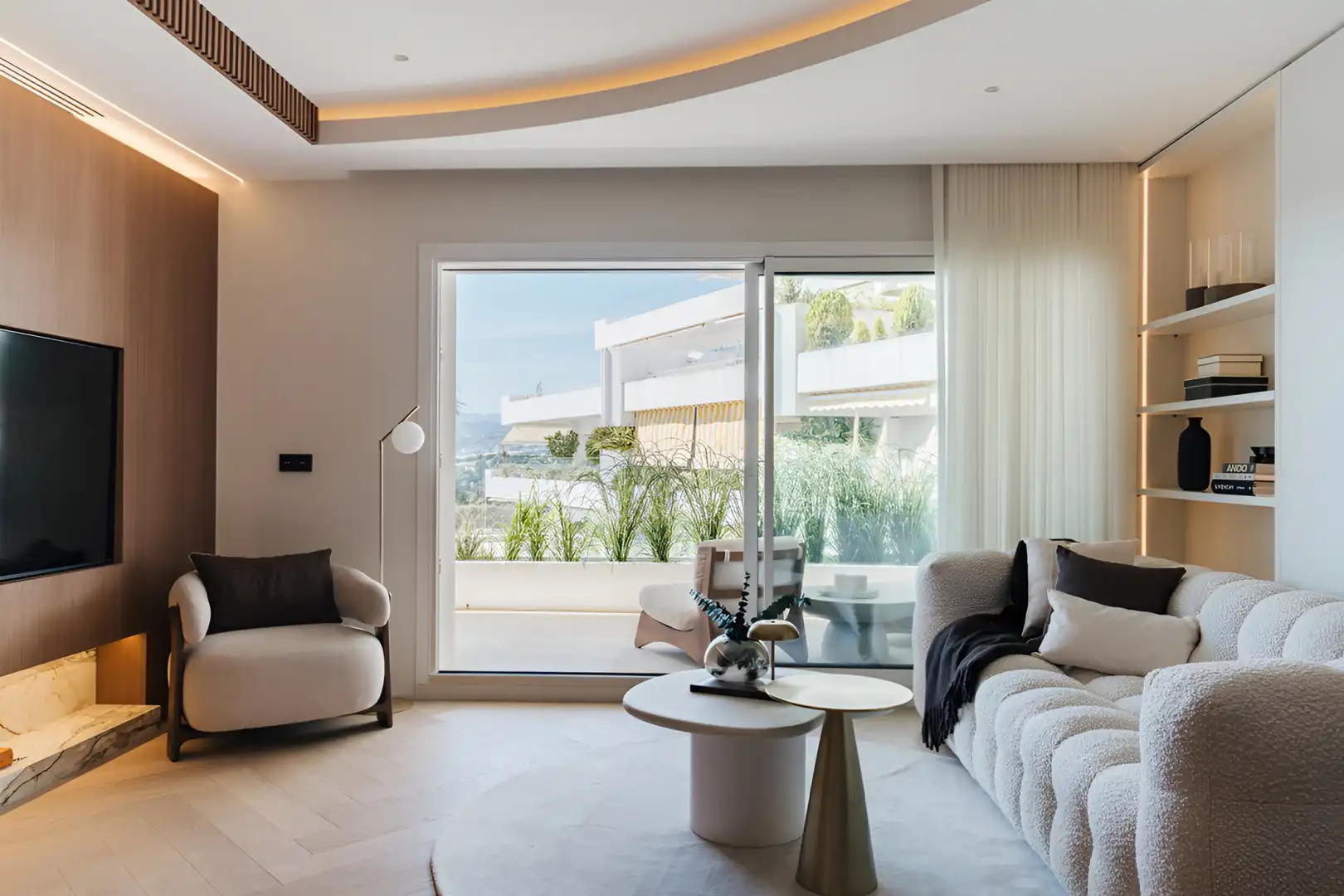 Apartamento con balcón en venta en Milla de Oro, imagen 6