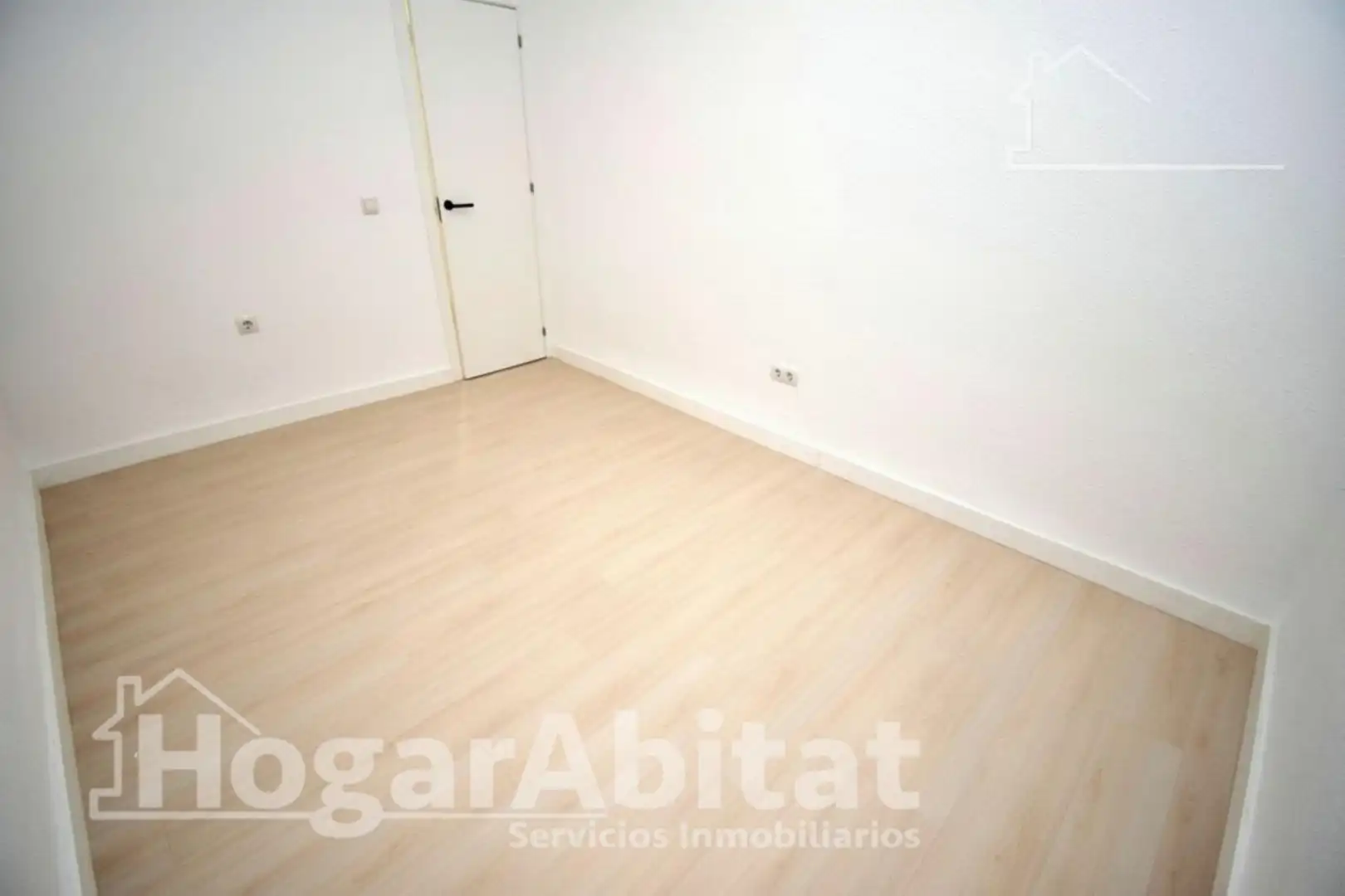 Habitación de Piso en venta en Burriana / Borriana con Balcón y Alarma
