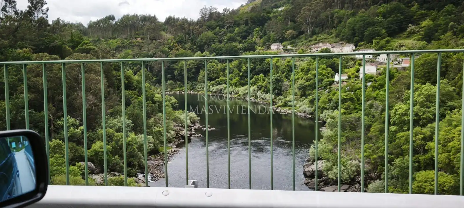 Vista exterior de Casa o xalet en venda en Padrenda amb Jardí privat