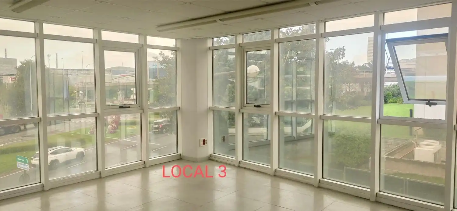 Bureau à louer à Avenida ferrocarril 74, imagen 3
