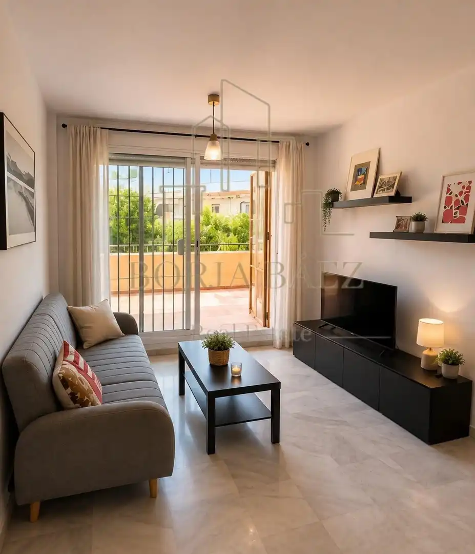 Living room of Flat for sale in Vélez-Málaga