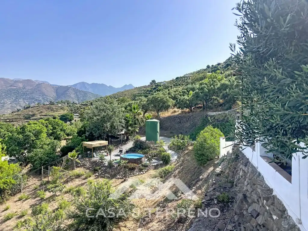 Houses for sale in Diseminados Benamayor, Cómpeta