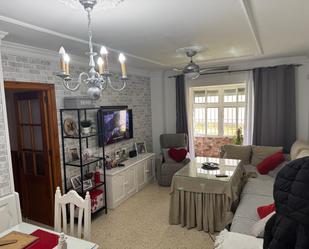 Living room of Flat for sale in Sanlúcar de Barrameda  with Air Conditioner, Heating and Private garden