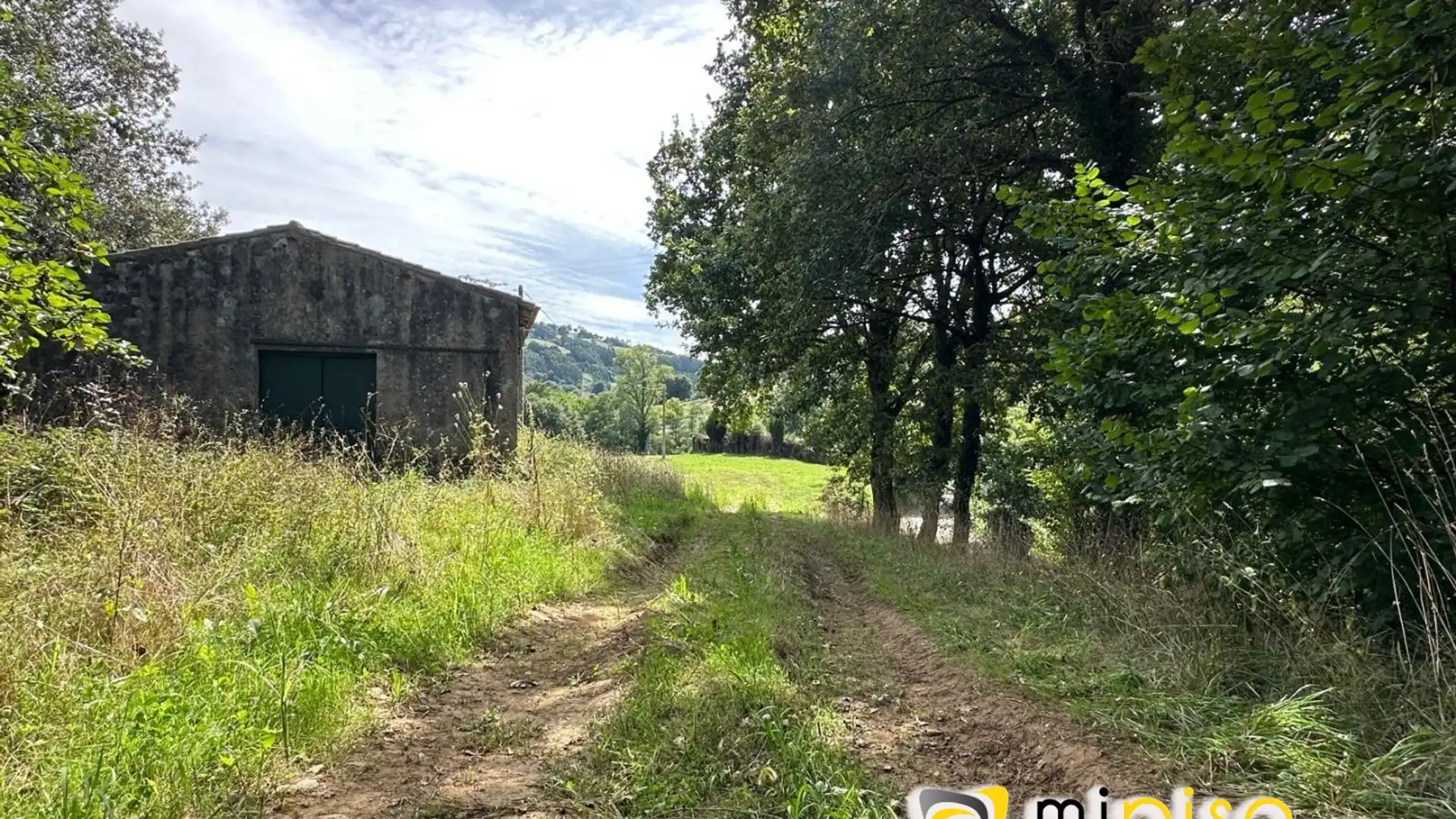 Houses for sale in Rasines