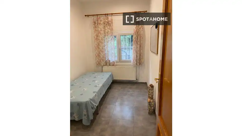 Bedroom of Flat for share in Sant Quirze del Vallès  with Air Conditioner, Terrace and Furnished
