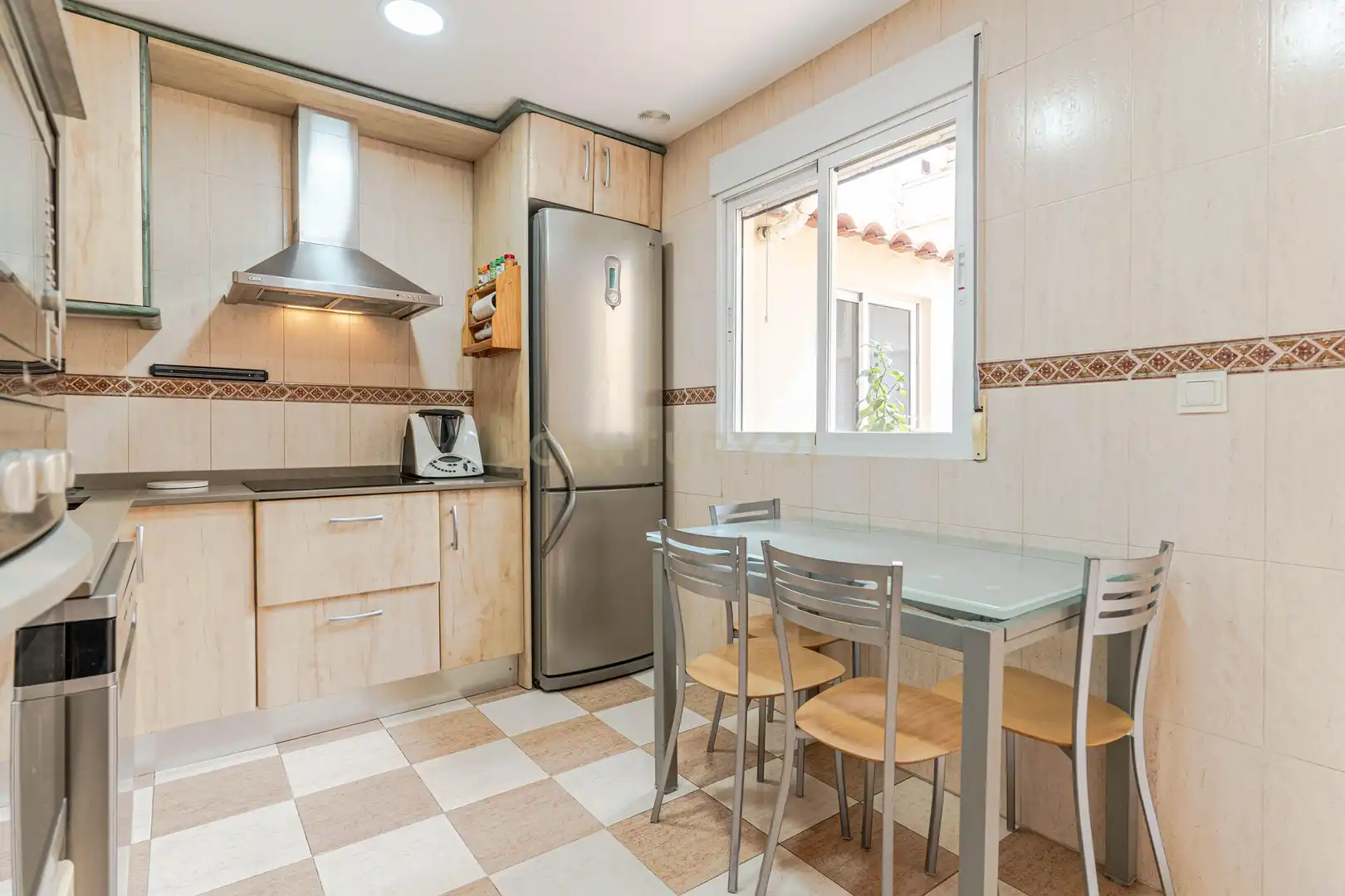 Cocina de Casa o chalet en venta en Maracena con Aire acondicionado, Trastero y Horno