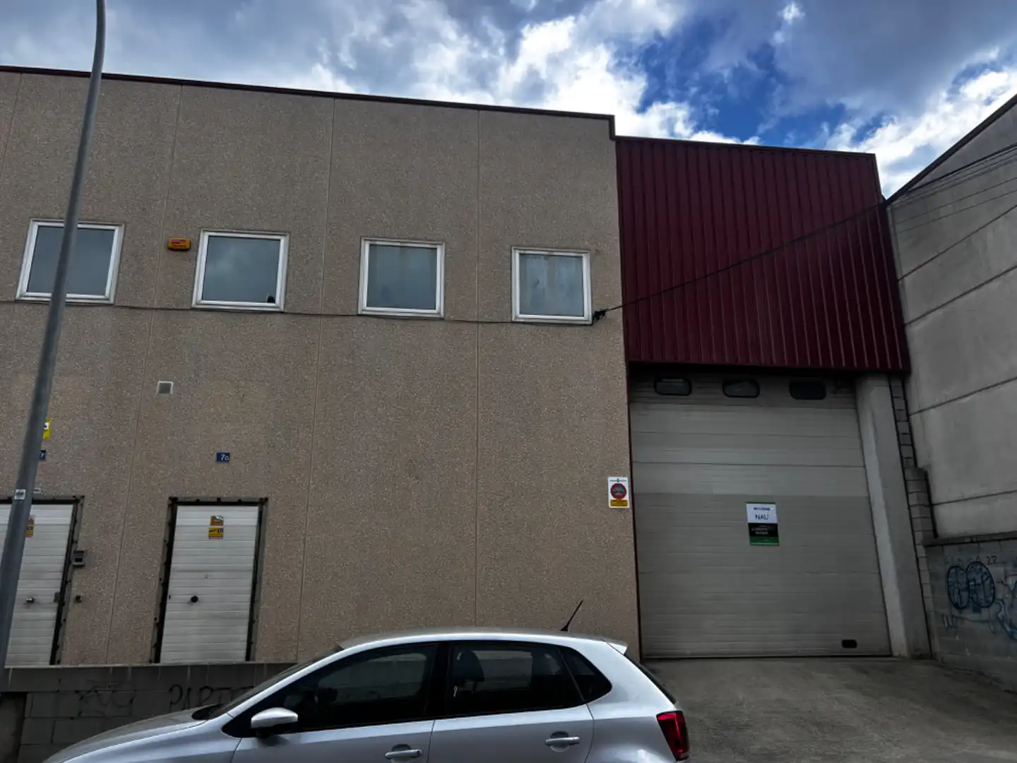 Exterior view of Industrial buildings for rent in Terrassa