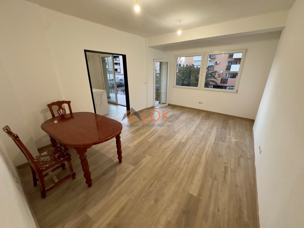 Exterior view of Flat for sale in Málaga Capital  with Air Conditioner and Terrace