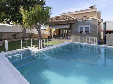 Haus mit Balkon zum Verkauf in Torrent - CL camino romeral