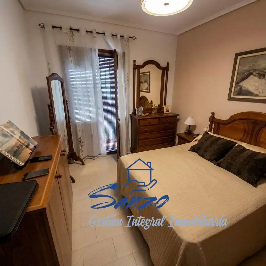 Bedroom of Houses for sale in Cueva de Menga