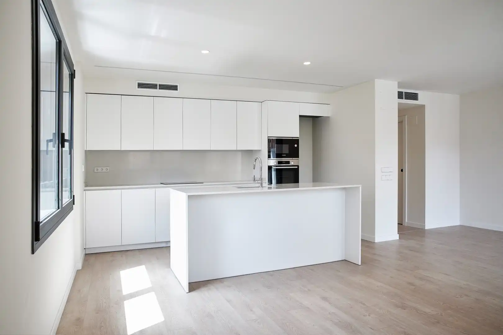 Piso de obra nueva con terraza en venta en Carrer de València 9, imagen 10