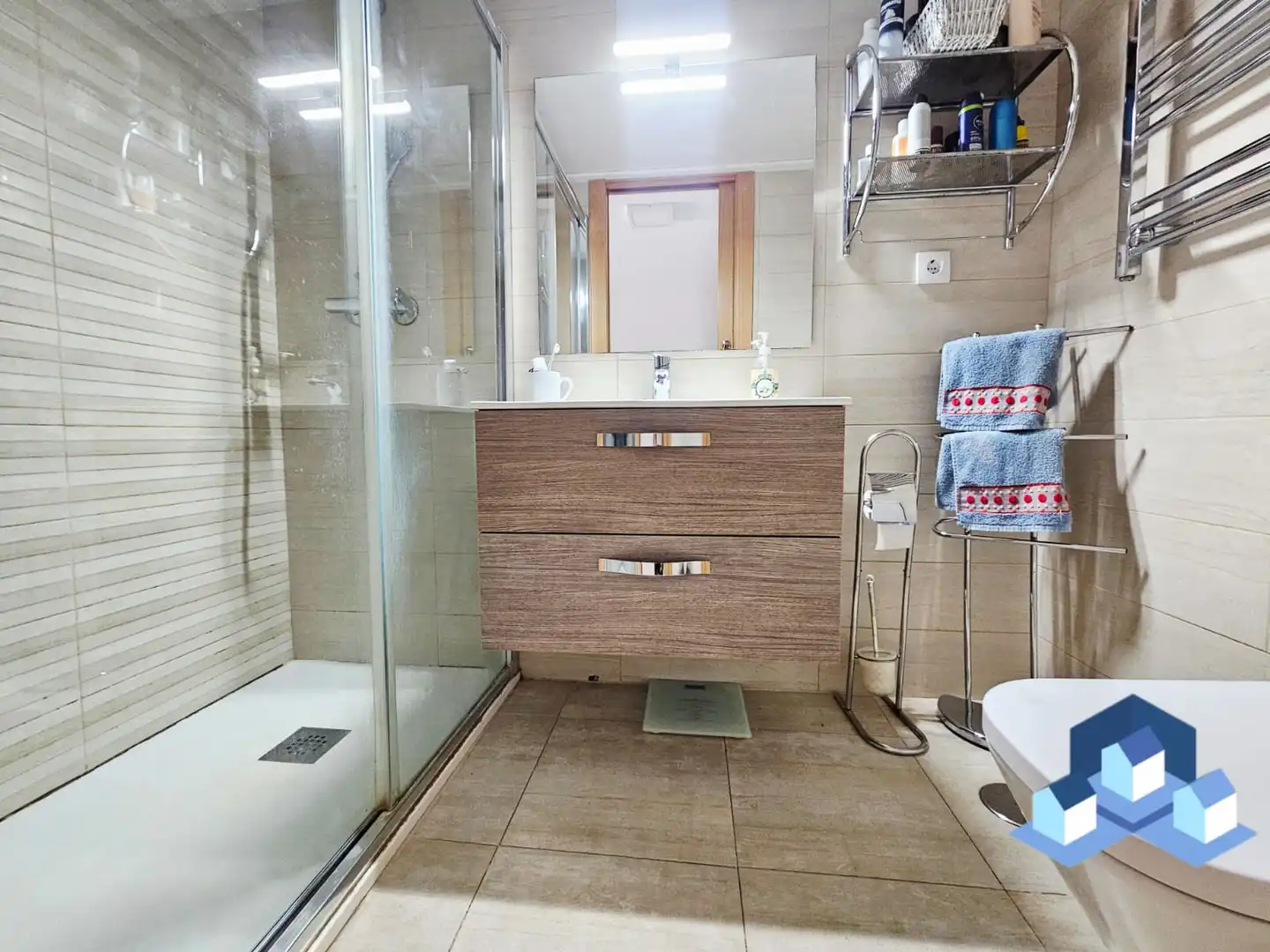 Baño de Apartamento en venta en Lorca con Aire acondicionado, Calefacción y Amueblado