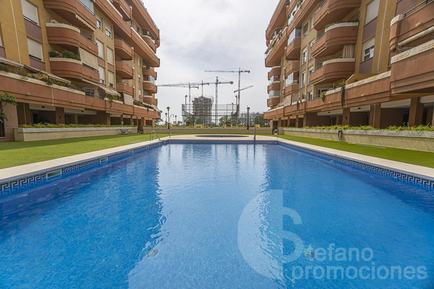 Flat for sale in Del Jalón, Martín Carpena - Torre del Río, Carretera de Cádiz, Málaga Capital