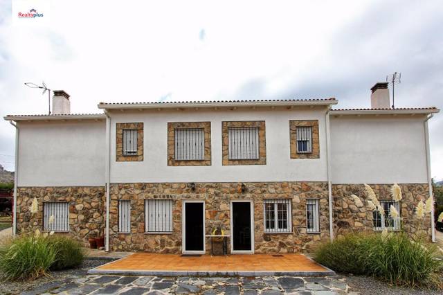 Casa-chalet en Venta en Sotalbo