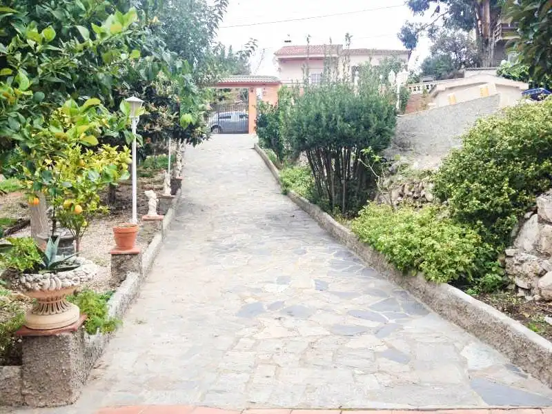 Garden of Country homes for sale in Piera  with Air Conditioner, Private garden and Terrace