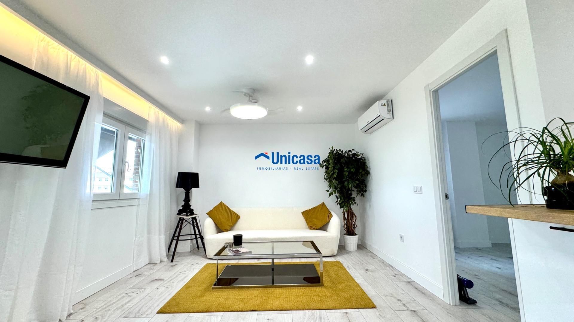 Living room of Flat for sale in Málaga Capital  with Air Conditioner, Heating and Terrace