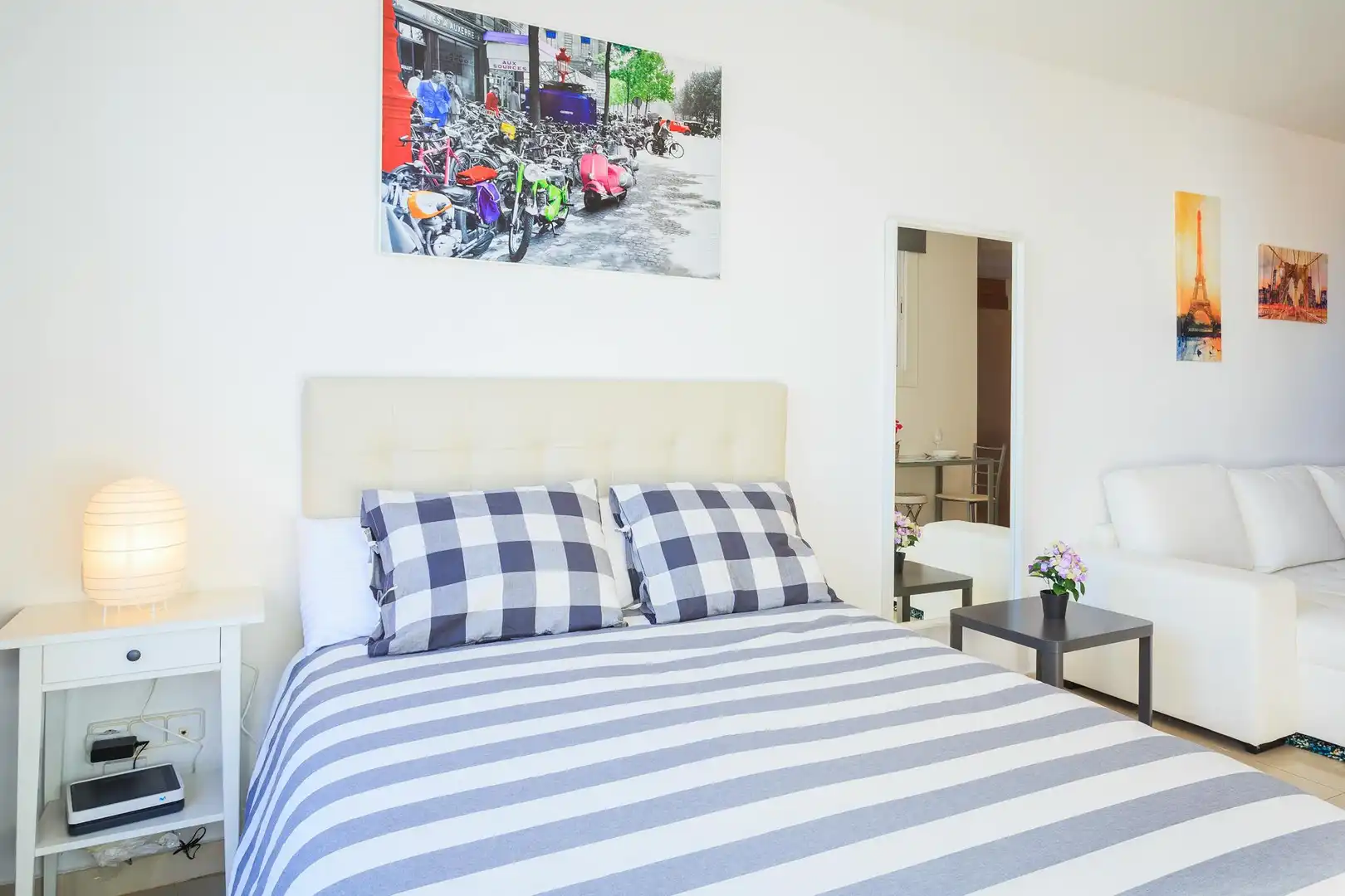 Schlafzimmer von Wohnung zur Miete in Barcelona mit Heizung, Möbliert und Fernseher
