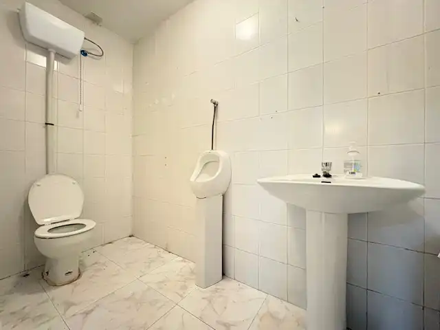Baño de Local de alquiler en Castellón de la Plana / Castelló de la Plana