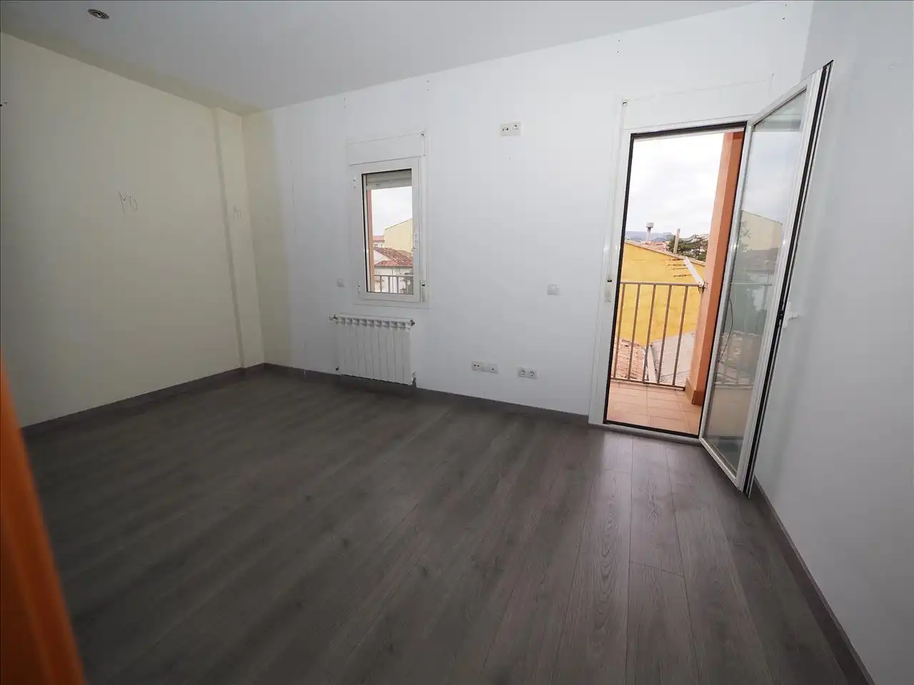 Habitación de Dúplex en venta en Torelló con Calefacción, Terraza y Balcón