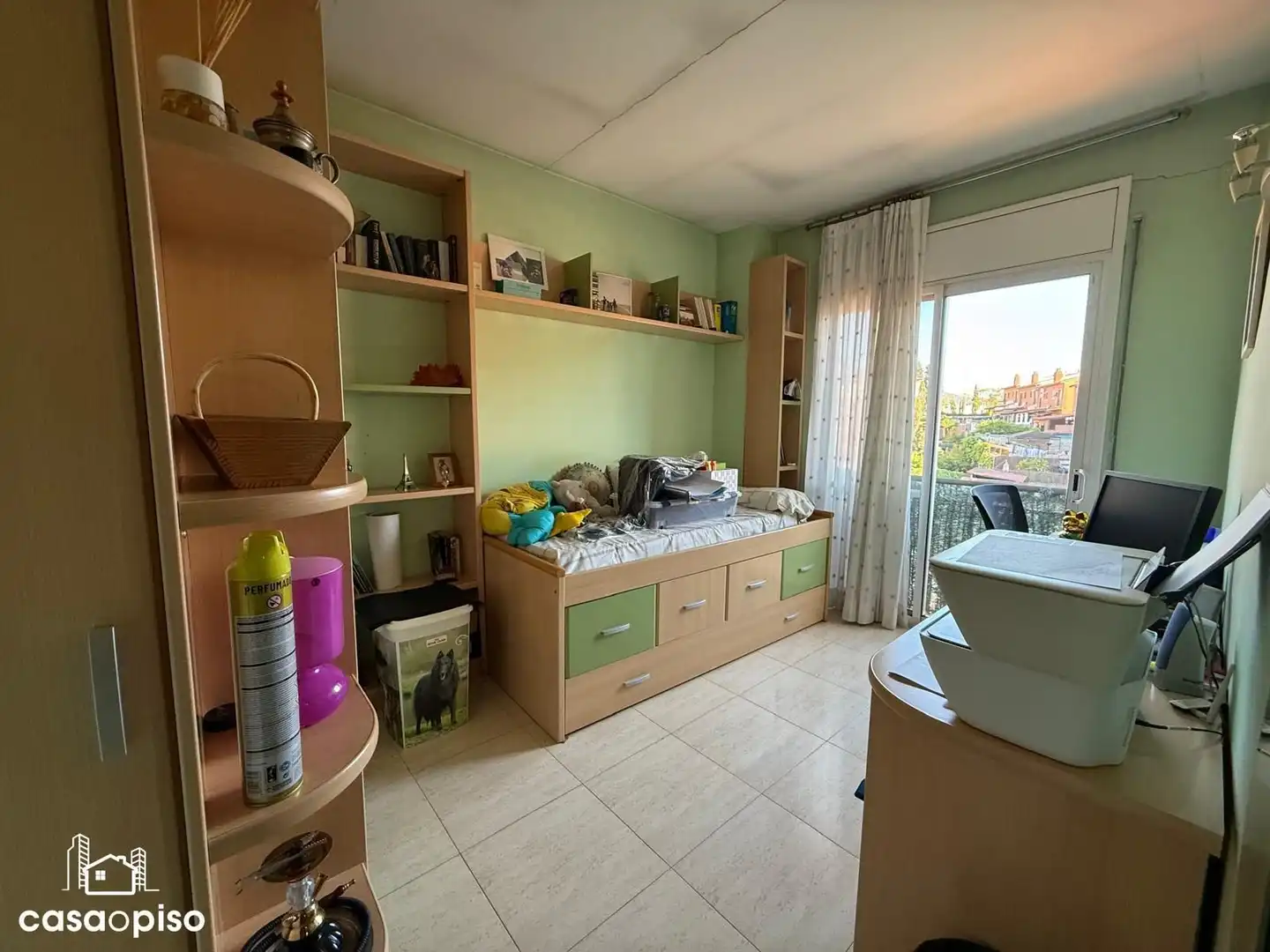Habitación de Casa adosada en venta en Santa Perpètua de Mogoda con Calefacción y Terraza