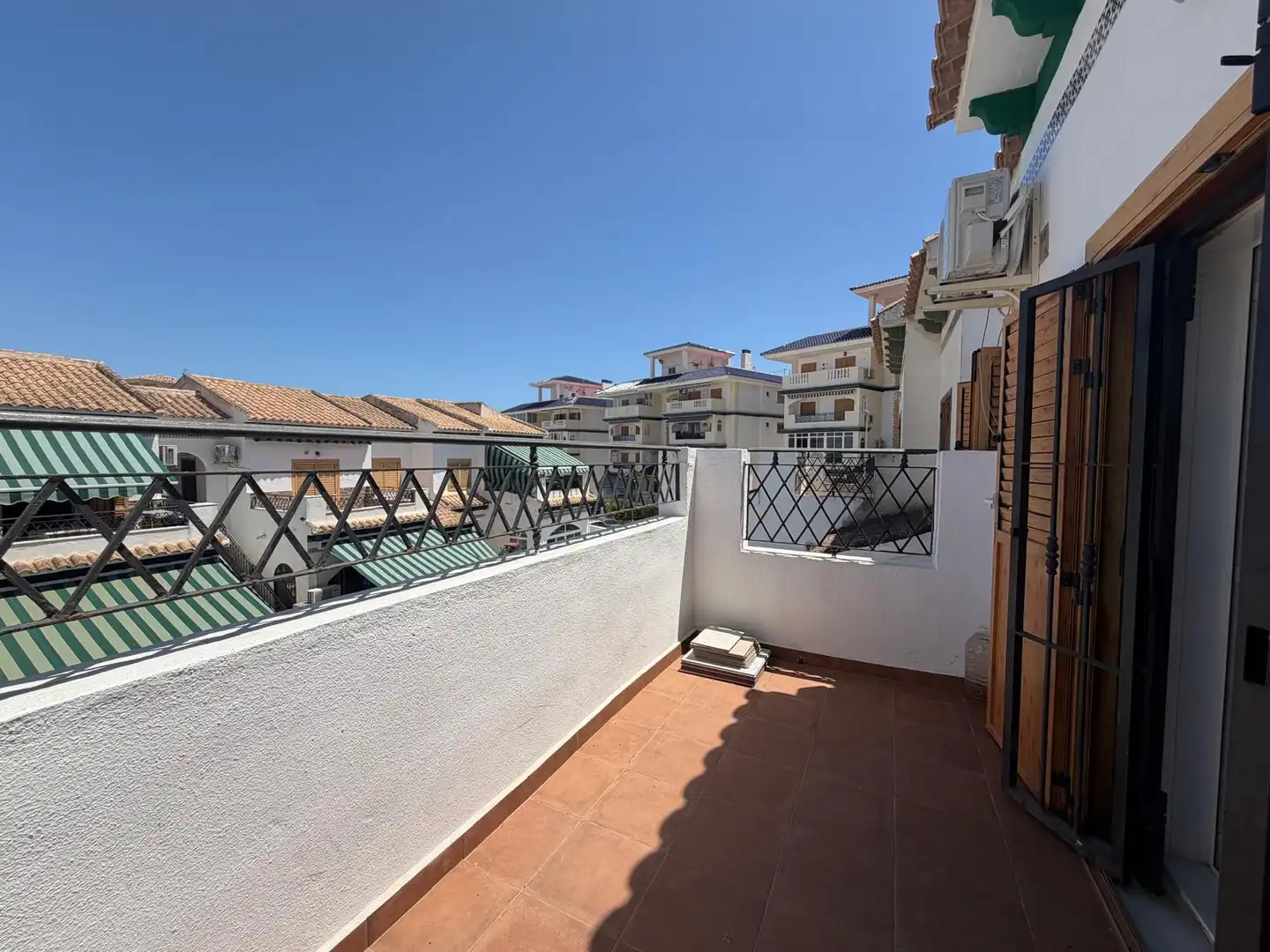 Balcony of Flat for sale in Torrevieja  with Air Conditioner, Terrace and Community pool