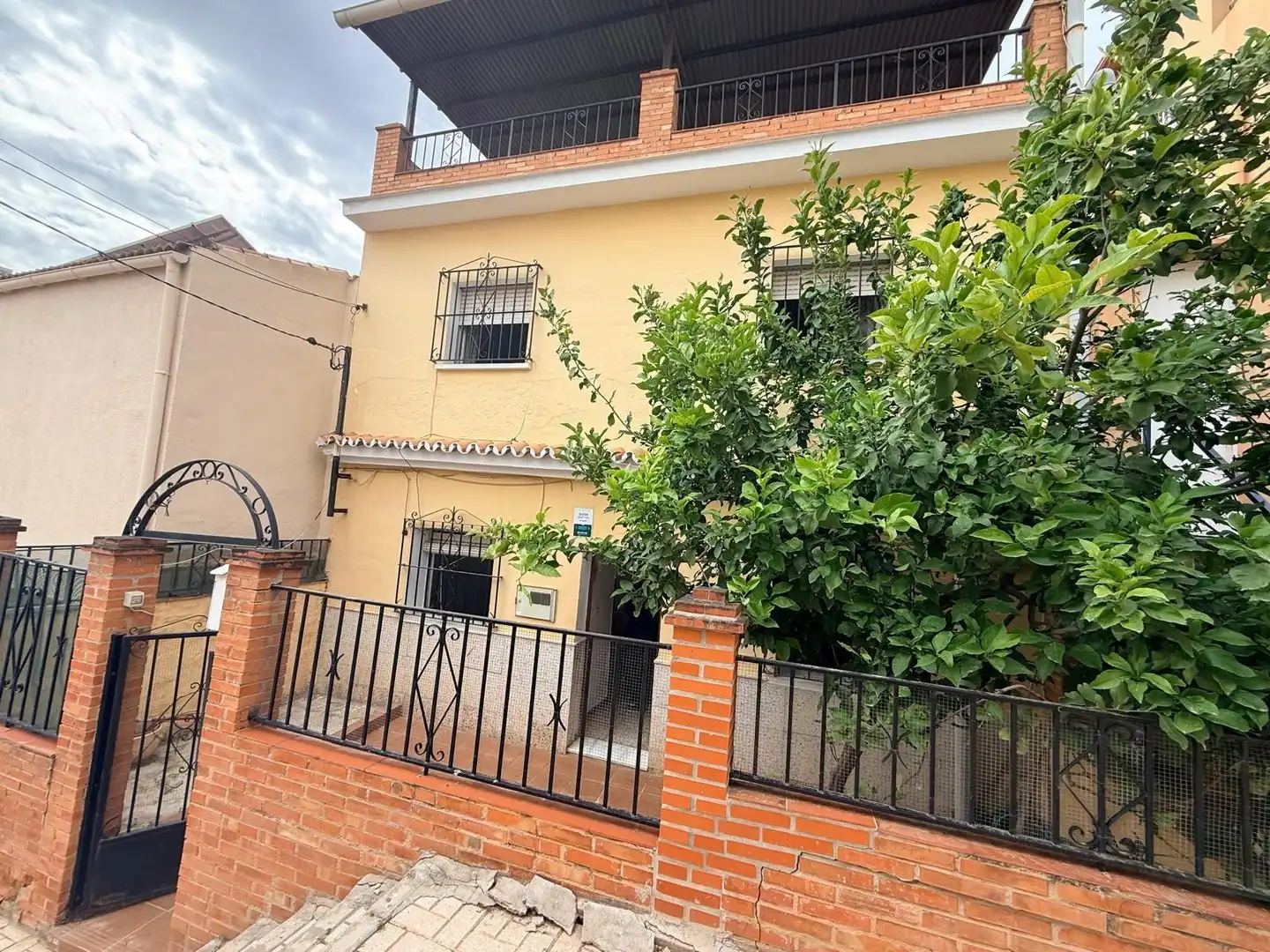 Vista exterior de Casa adosada en venta en Málaga con Terraza