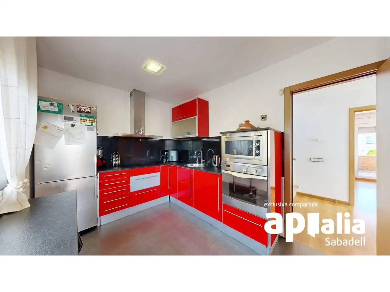 Cocina de Casa o chalet en venta en Barberà del Vallès con Aire acondicionado, Calefacción y Jardín privado