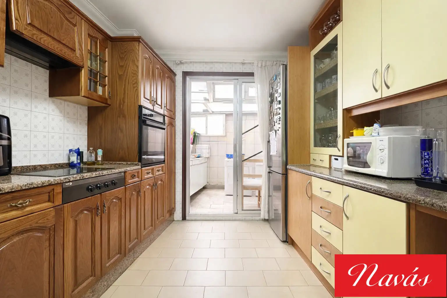 Kitchen of Flat for sale in Vigo   with Heating, Parquet flooring and Storage room