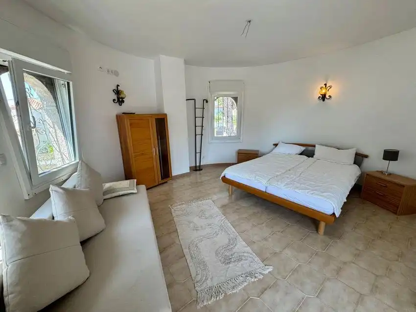 Dormitori de Casa o xalet en venda en Mont-roig del Camp amb Traster i Piscina