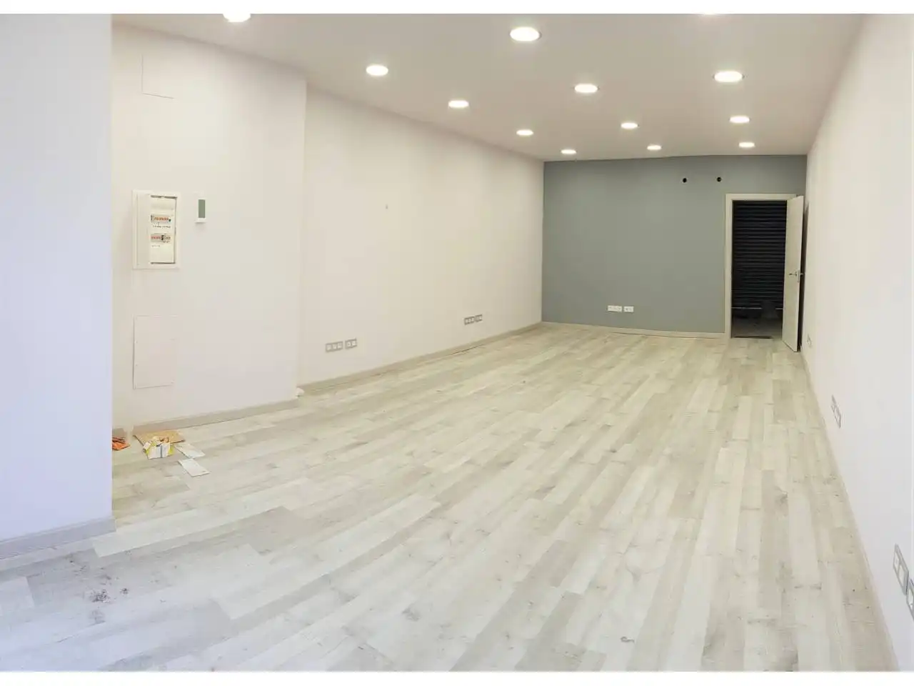 Gewerbefläche zum Verkauf in Calle CARRER MERCÈ RODOREDA, imagen 4
