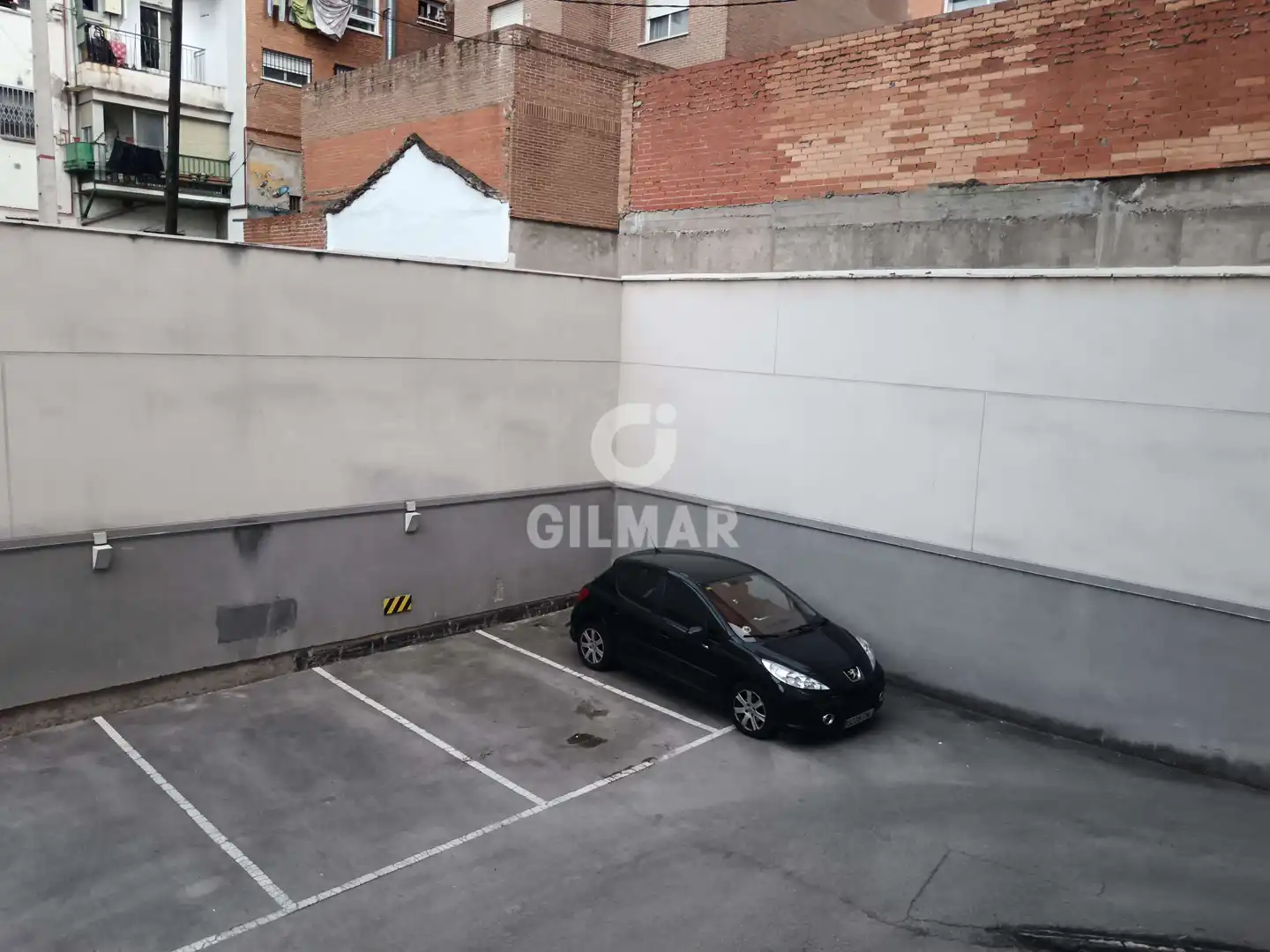 Aparcament de Garatge en venda en Madrid