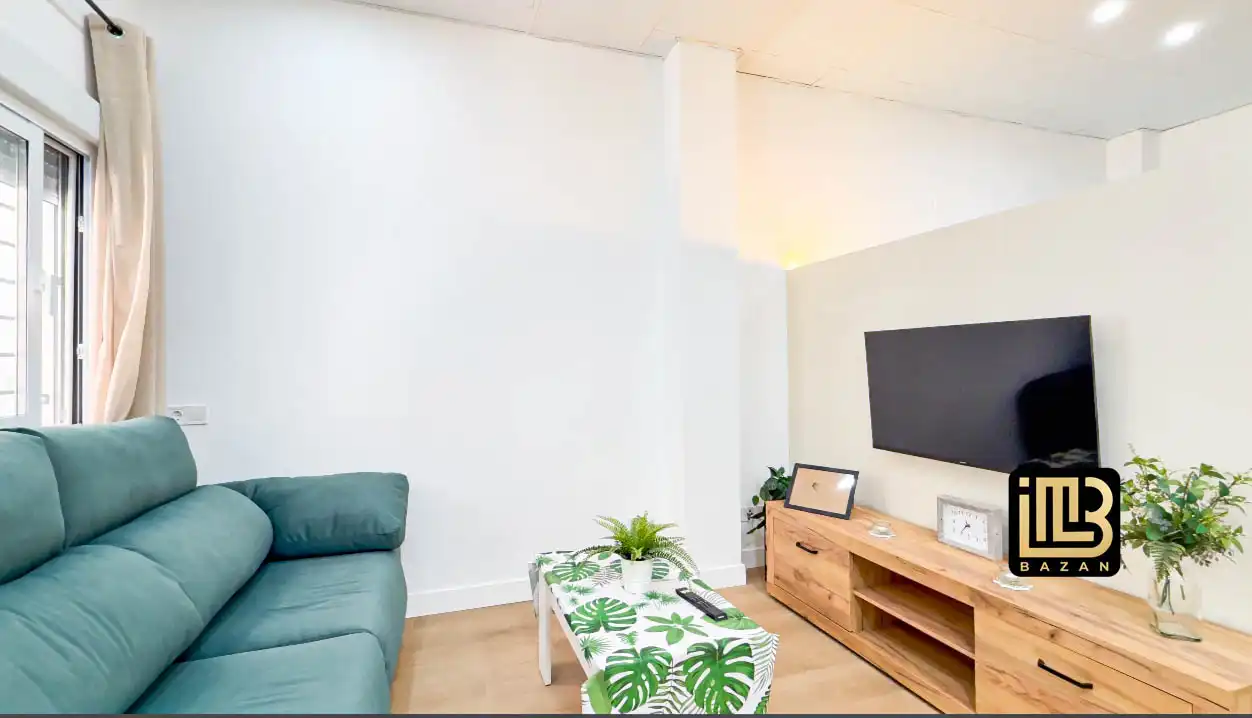Study for rent in Calle Casarabonela, Santa Cristina - San Rafael