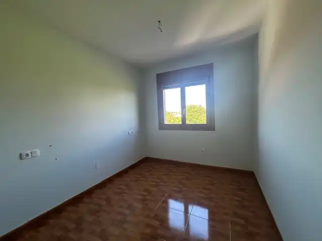 Bedroom of Flat for rent in Barreiros  with Heating, Parquet flooring and Terrace
