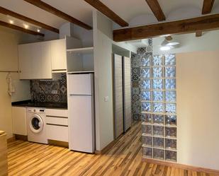 Kitchen of Study to share in  Valencia Capital  with Air Conditioner and Terrace