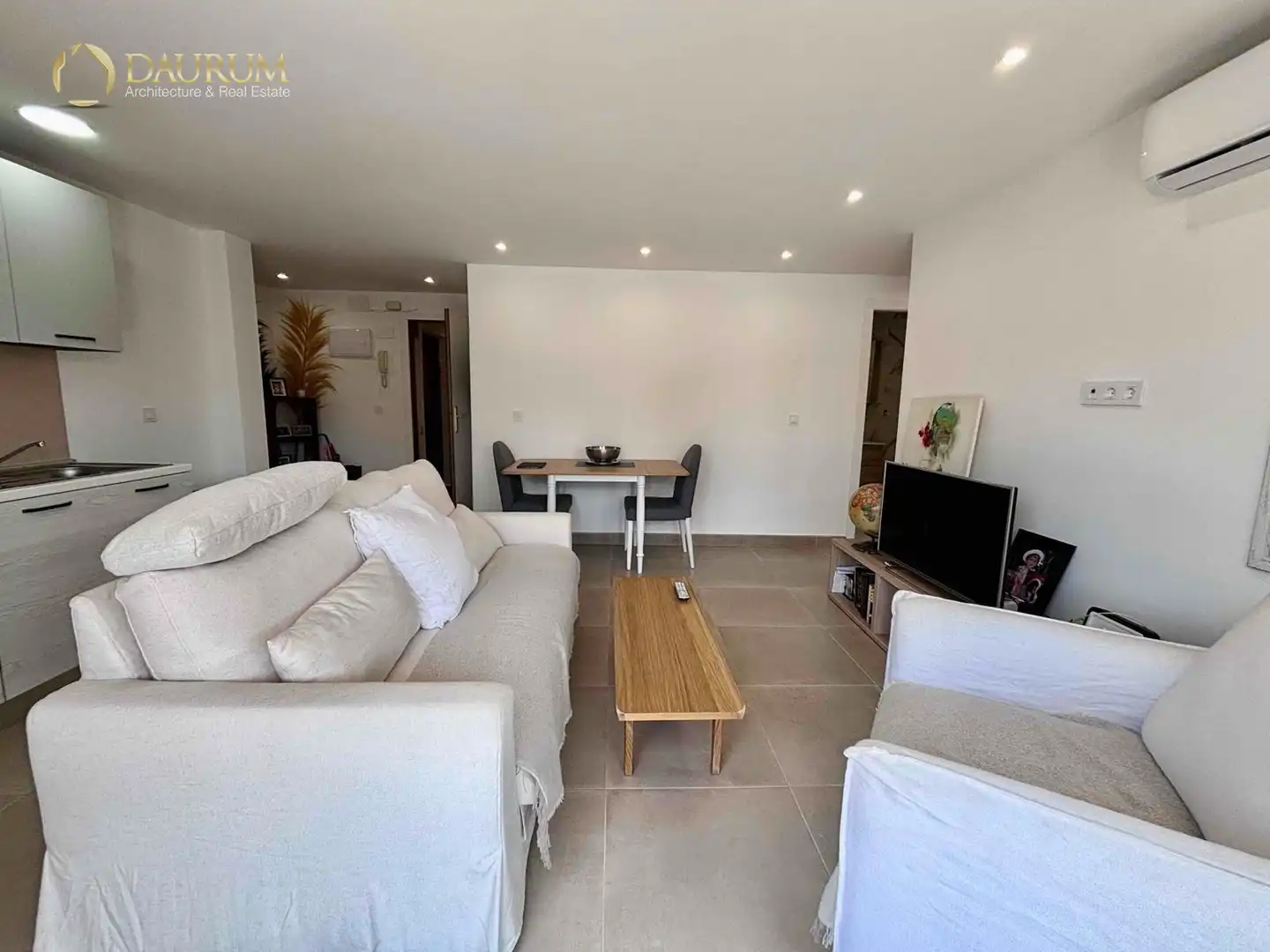 Sala de estar de Piso en venta en Torremolinos con Aire acondicionado y Terraza