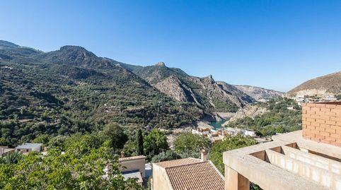 Foto 2 von Residential zum Verkauf in Calle Serpentina, 13, Güéjar Sierra, Granada