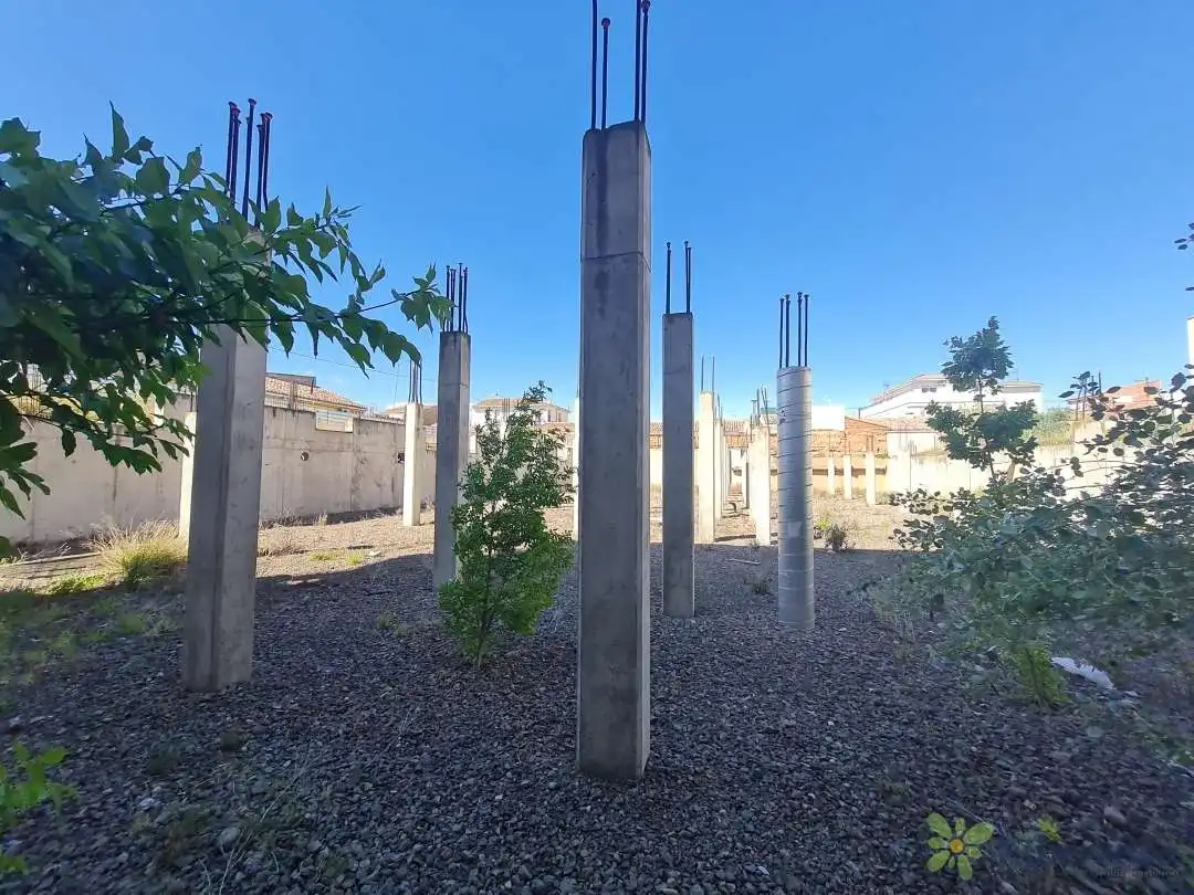 Vista exterior de Edificio en venta en Castejón (Navarra)