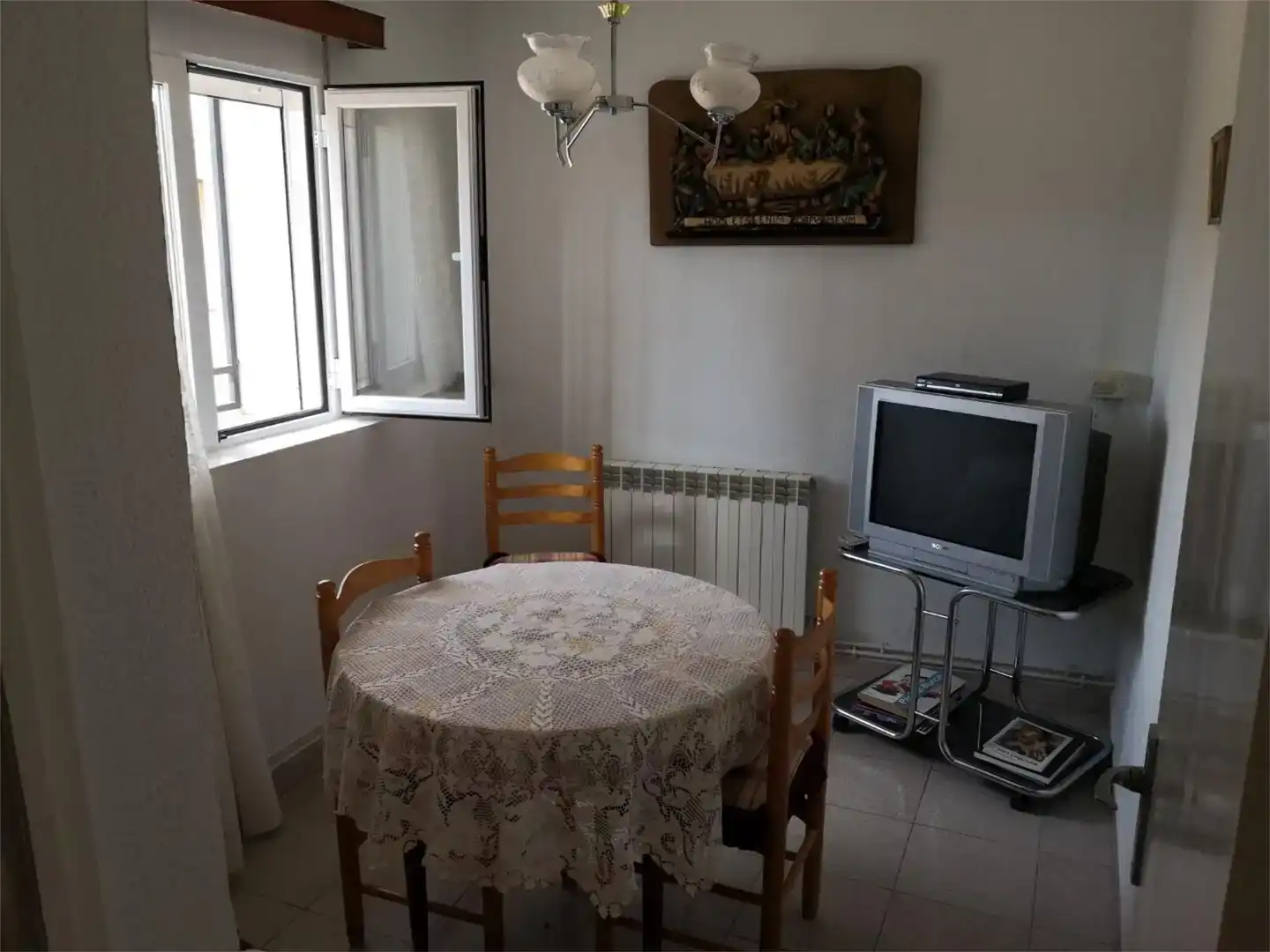 Comedor de Piso en venta en Torrehermosa con Trastero, Amueblado y Balcón