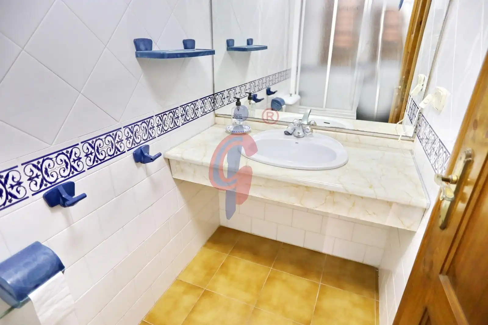 Baño de Casa adosada en venta en Guardamar del Segura con Aire acondicionado, Calefacción y Terraza