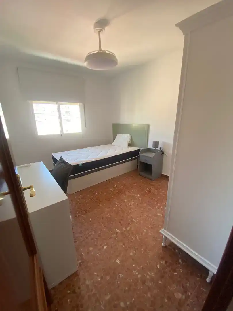 Dormitori de Pis en venda en Málaga Capital amb Aire condicionat i Balcó
