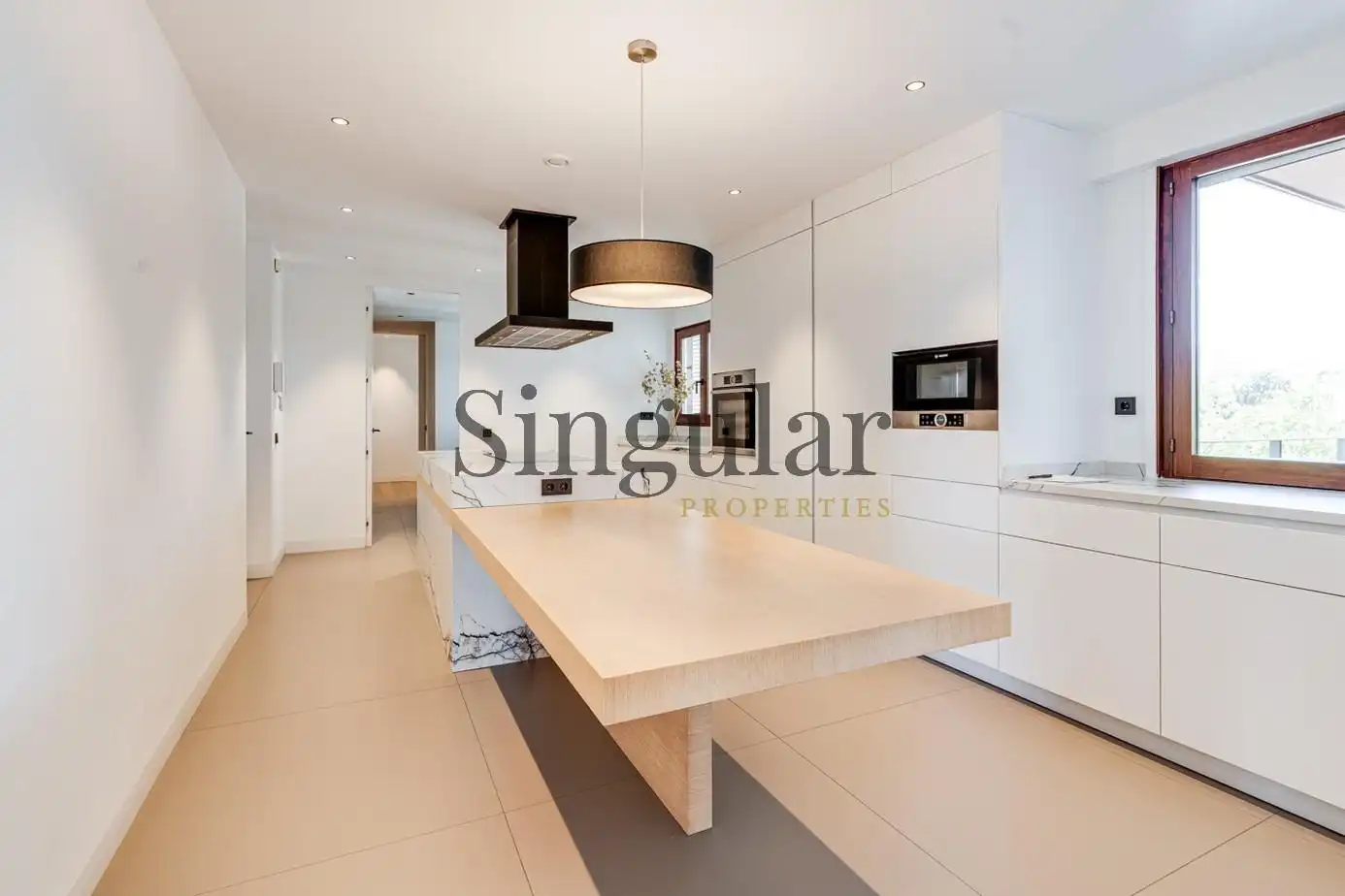 Cocina de Piso de alquiler en Barcelona con Calefacción, Jardín privado y Terraza