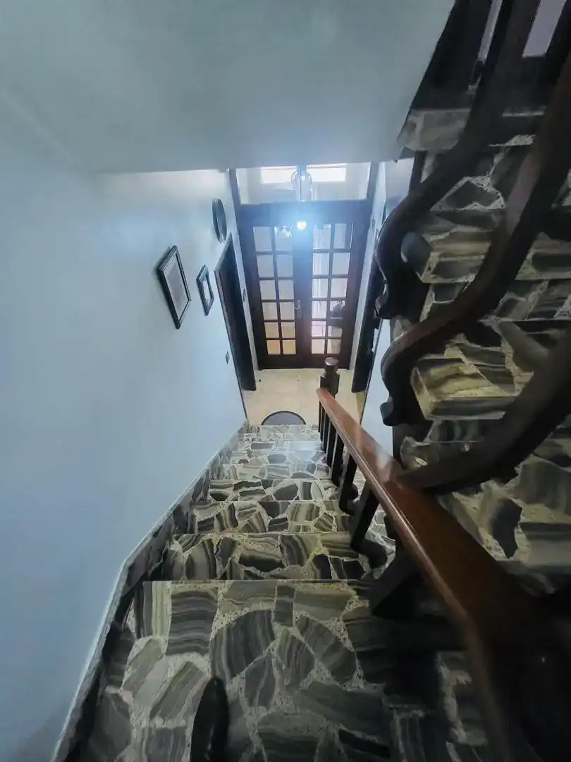 Casa adosada en venta en Ribeira con Amueblado, Horno y Lavadora