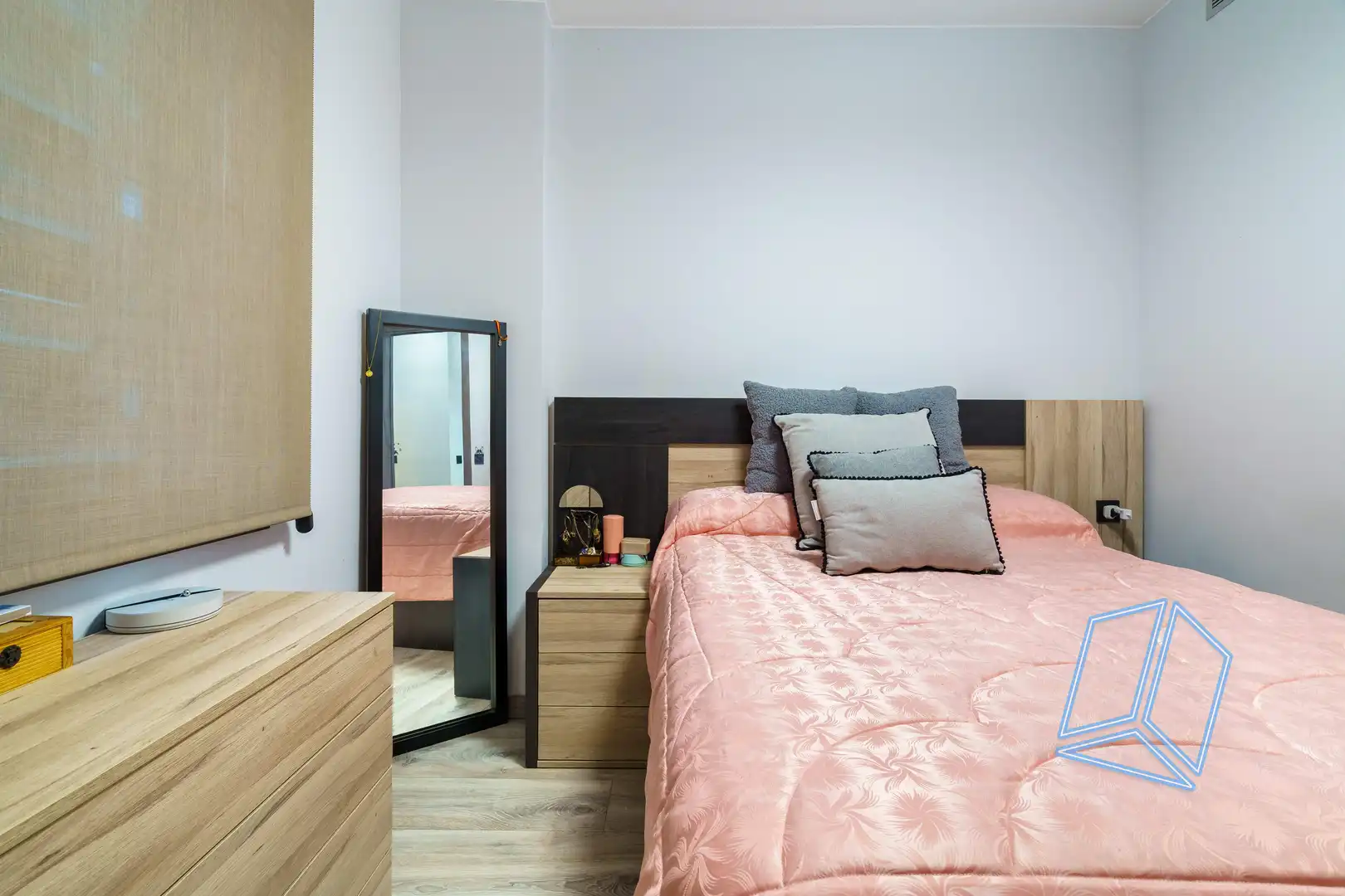 Bedroom of Flat for sale in Barcelona  with Heating and Balcony