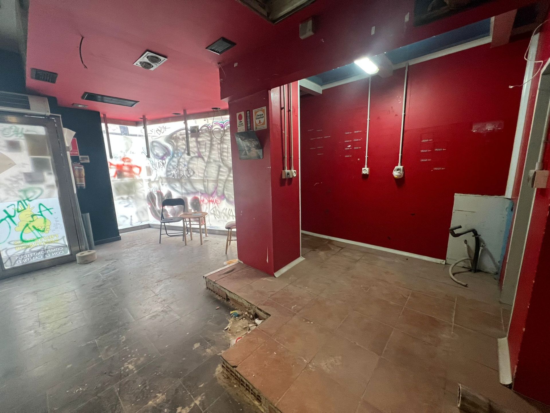 Premises for sale in  Madrid Capital  with Air Conditioner, Heating and Alarm