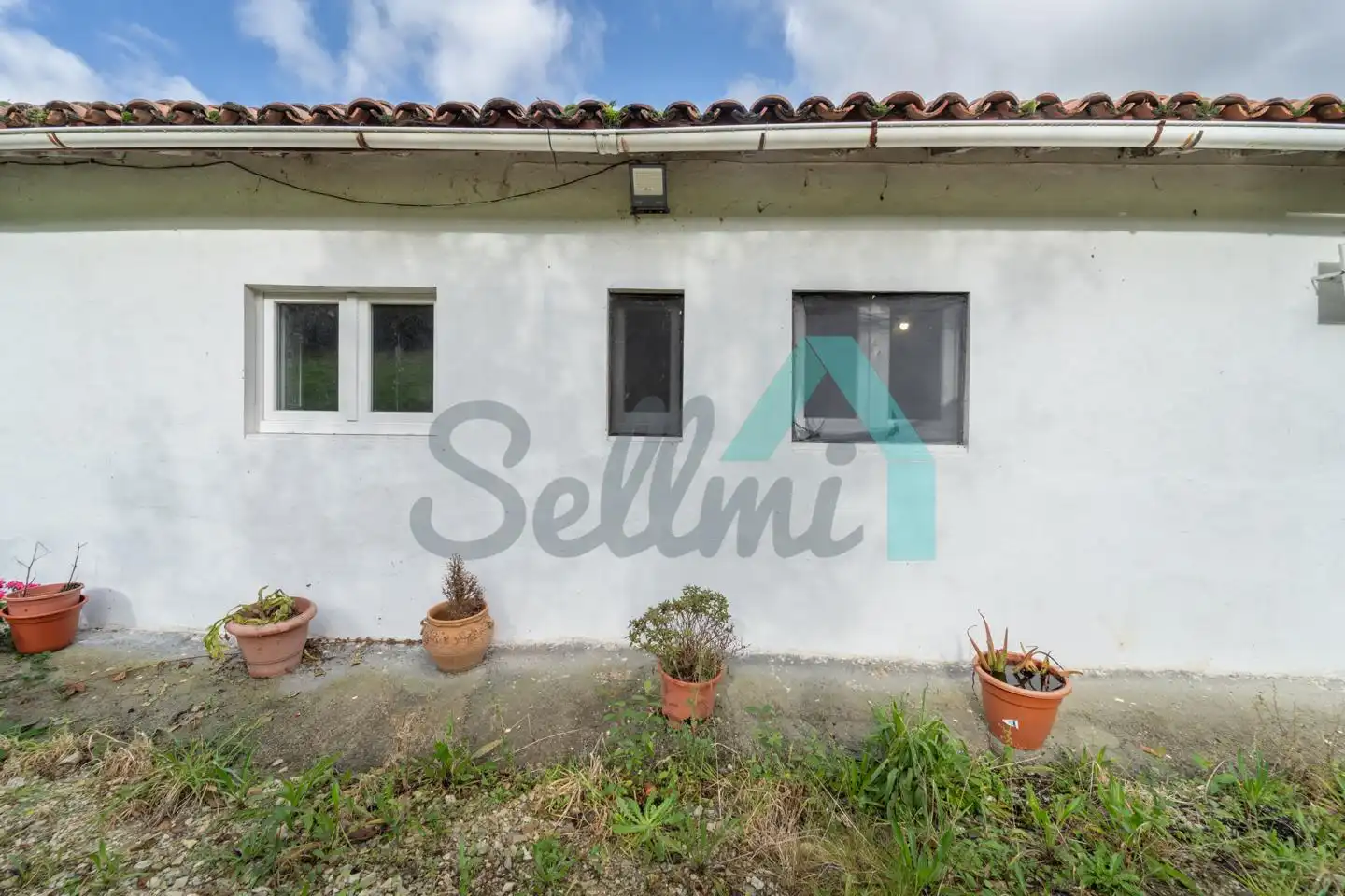 Vista exterior de Casa o xalet en venda en Cudillero amb Jardí privat i Traster
