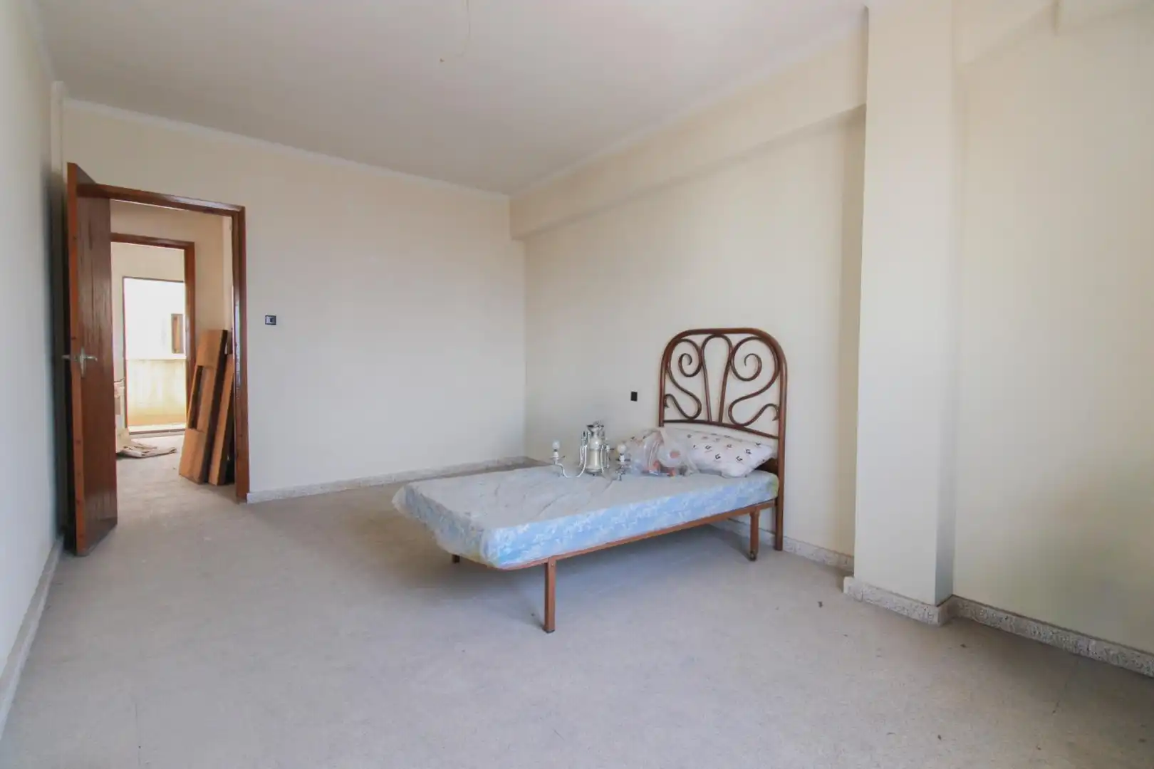 Schlafzimmer von Wohnung zum Verkauf in Museros