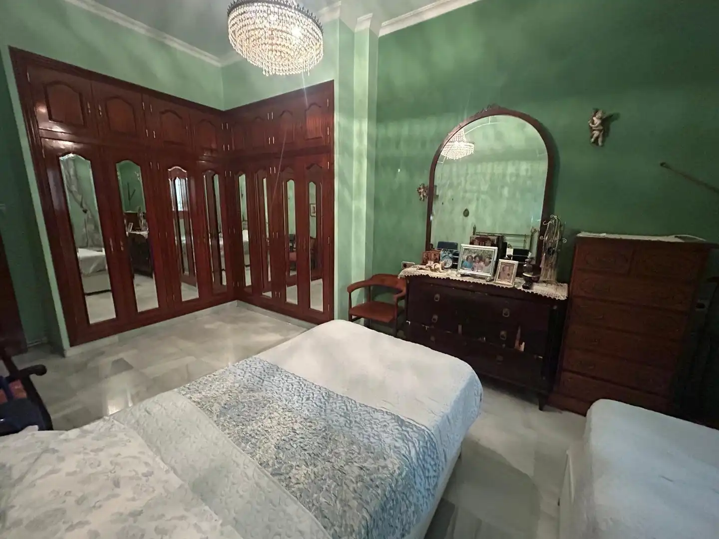 Bedroom of Houses for sale in Utrera
