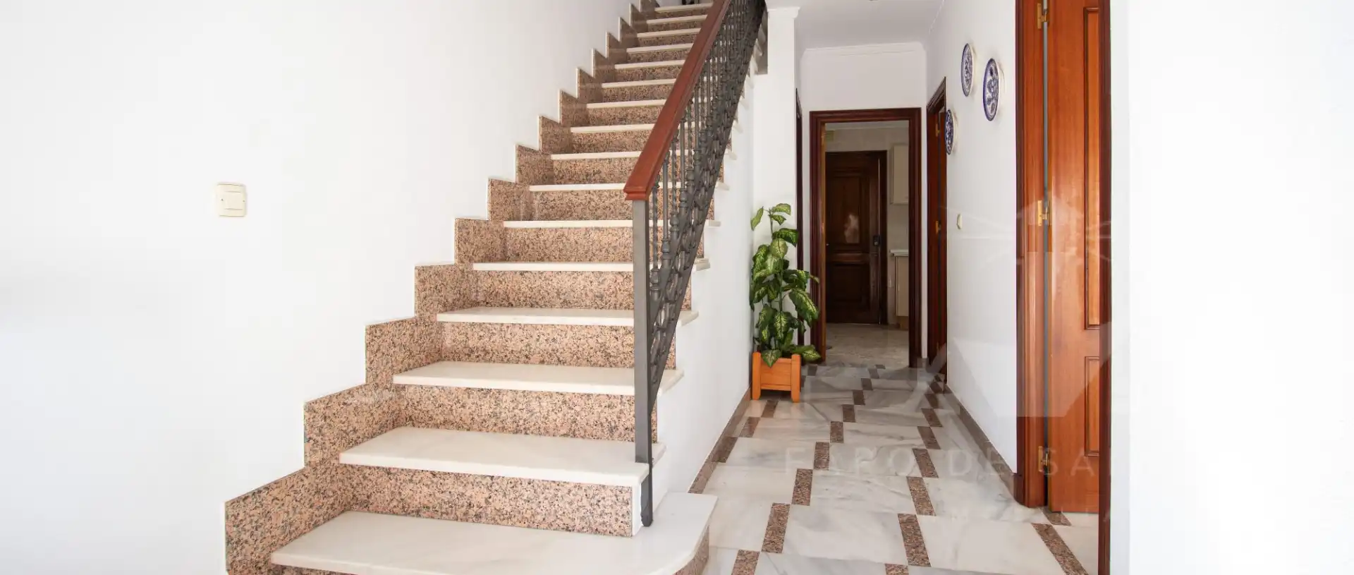 Casa adosada en venta en Chipiona con Aire acondicionado, Trastero y Amueblado