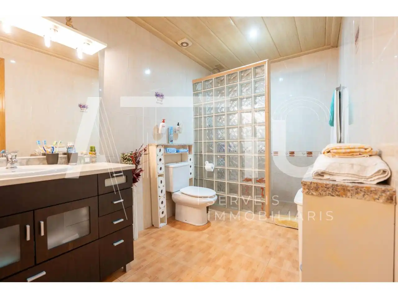 Badezimmer von Maisonette zum Verkauf in Sabadell mit Klimaanlage, Heizung und Terrasse